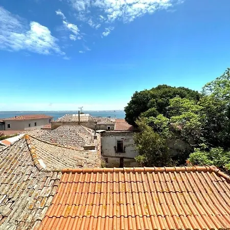 Rent Duplex Lux Apartman Lisboa